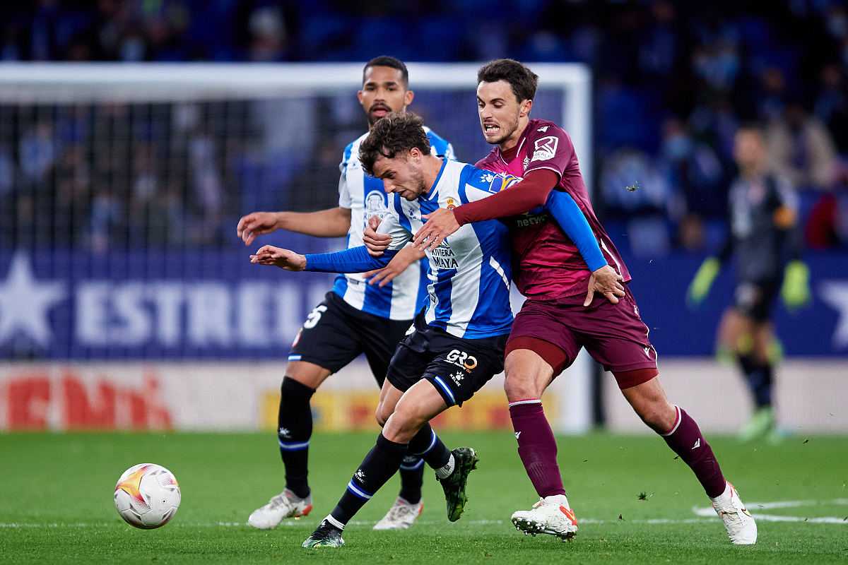 转折点！皇家马德里迎来里程碑，意甲加时末段攻防权衡，信心回归，更衣室氛围转暖的简单介绍