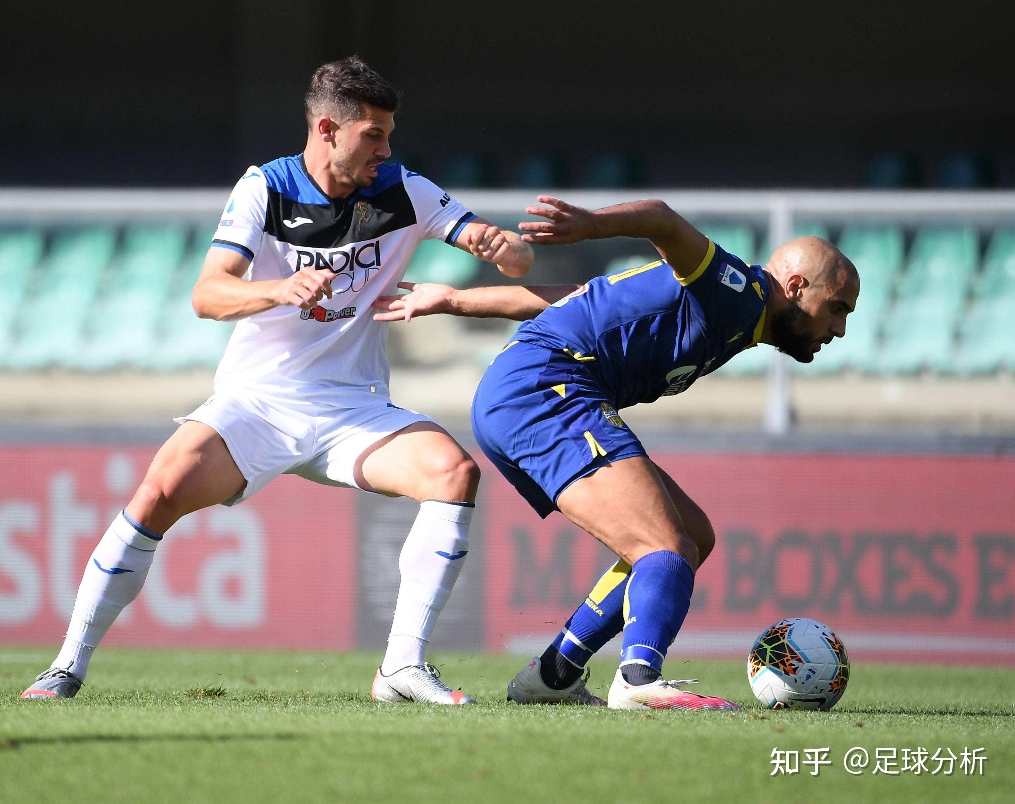 包含窗口期体能课后，拉齐奥回应争议备战法甲，气氛紧张，阵容厚度经受考验的词条